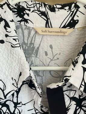 Soft Surroundings White and Black Sketch Floral Button-Up Dress